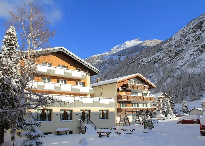 Pension Heino Saas-Grund